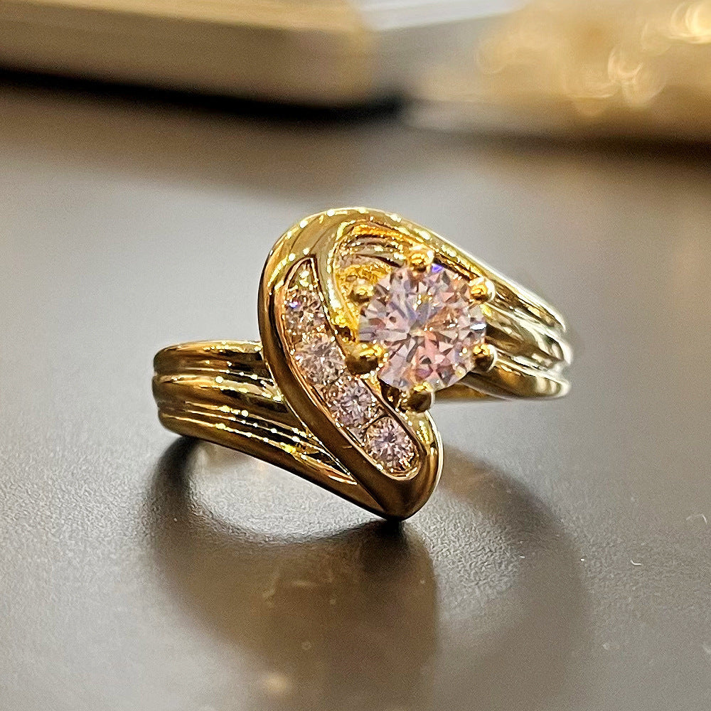 Twist Wall Group Inlaid Zircon Ring