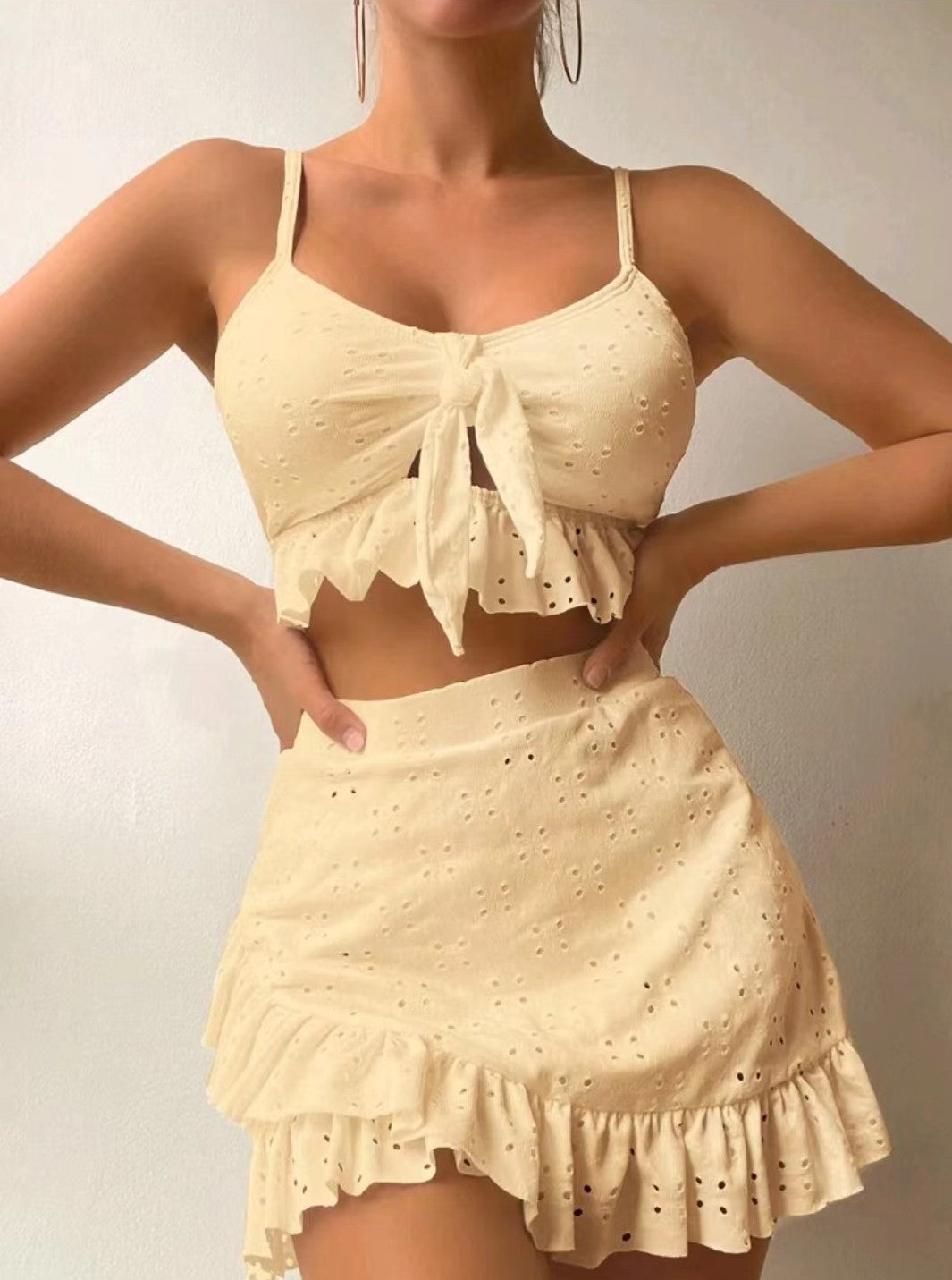 3pcs Beach Bikini With Hip-hugging Skirt Ruffle Design Swimsuit Set