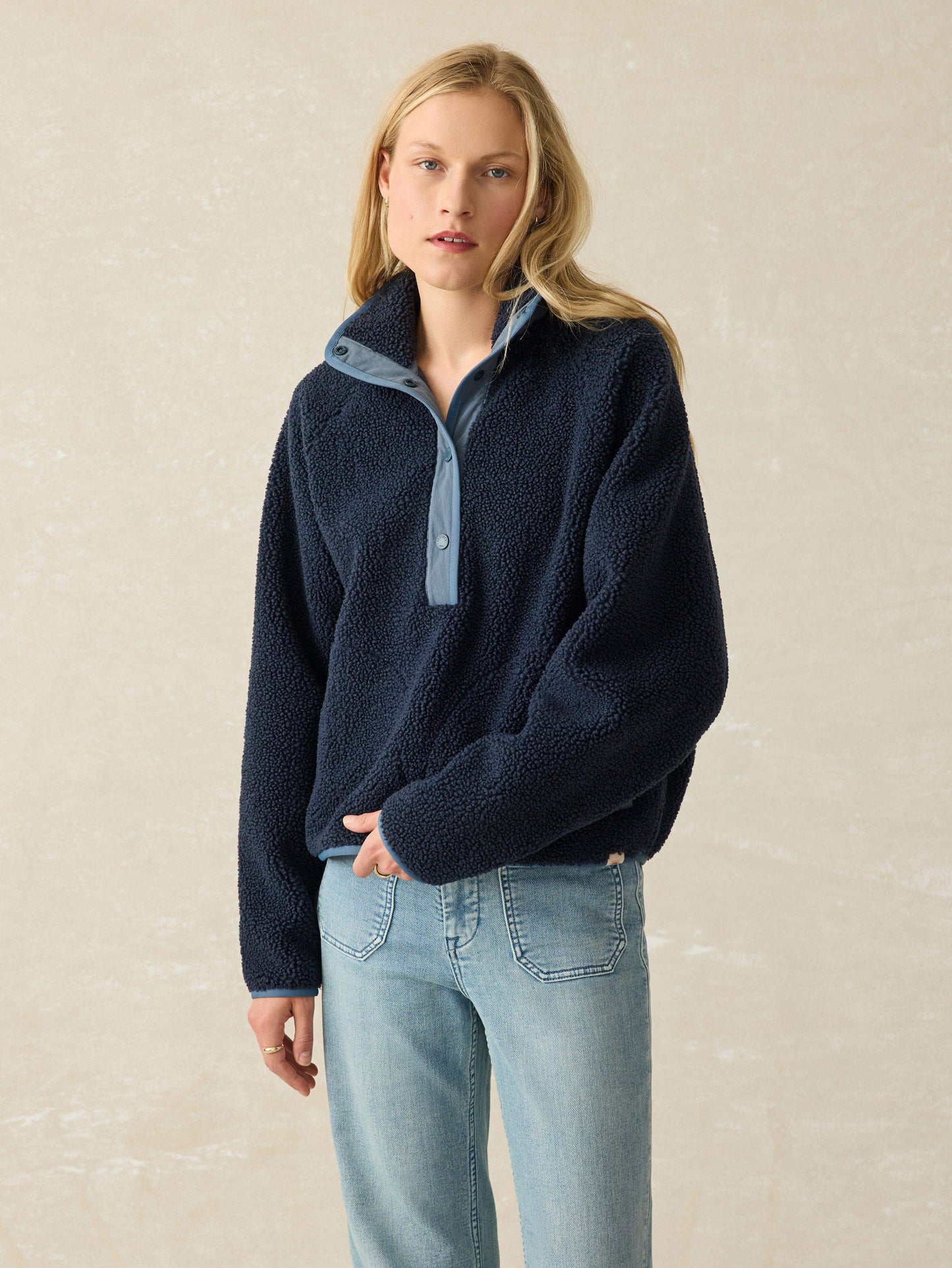 Fireside Fleece Popover - Dark Sapphire