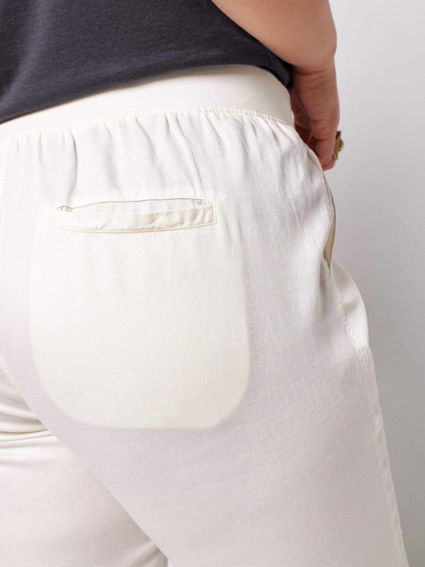 Arlie Day™ Pant - White