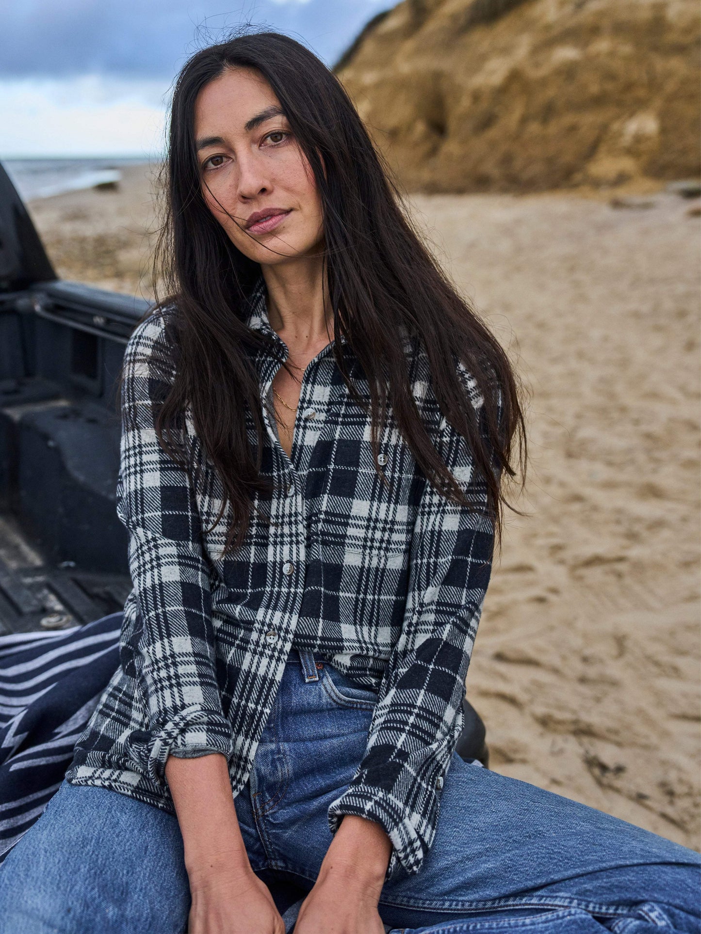 Legend™ Sweater Shirt - Navy Plaid