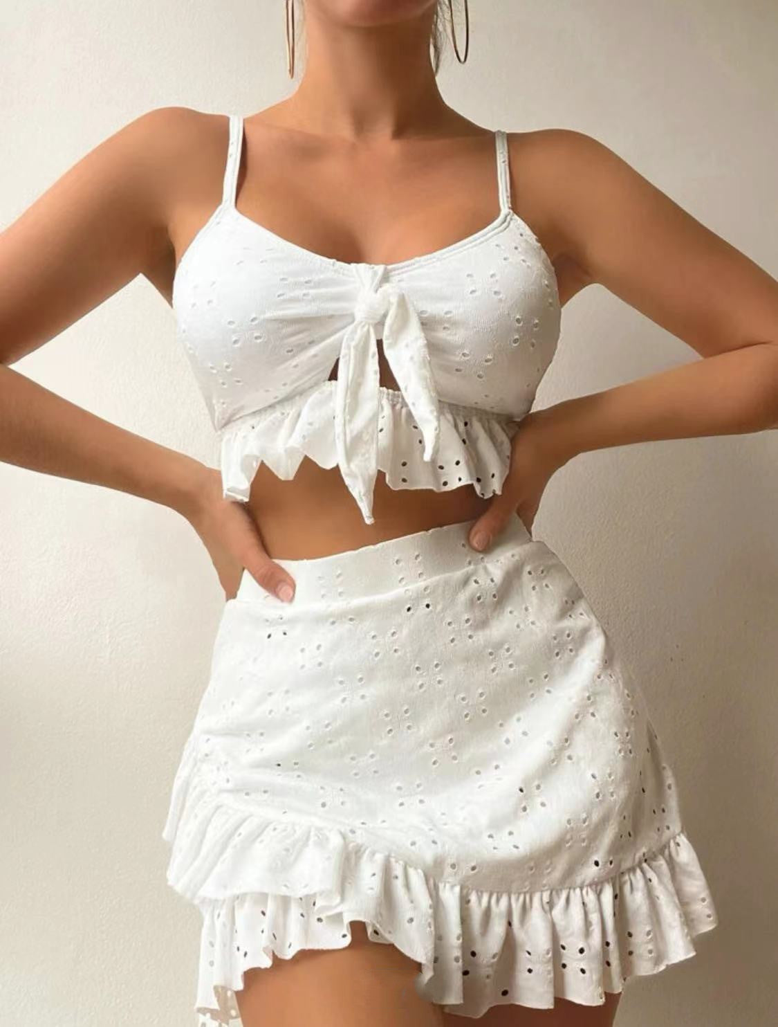 3pcs Beach Bikini With Hip-hugging Skirt Ruffle Design Swimsuit Set